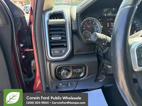 Used 2020 RAM 1500 Laramie AWD/4WD image 12