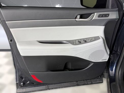 Used 2024 Hyundai Palisade SEL w/ Premium Package image 12