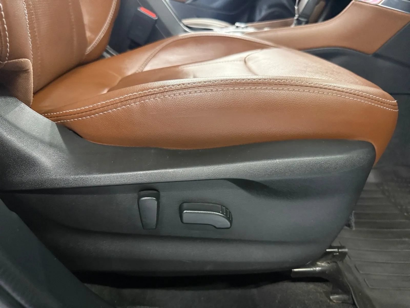 Used 2021 Subaru Forester Touring AWD/4WD image 33