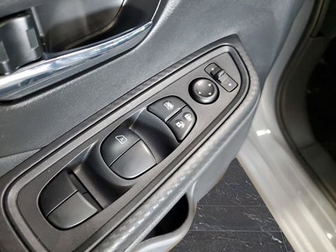 New 2025 Nissan Versa SV w/ Trunk Package image 25