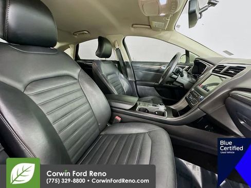 Certified 2017 Ford Fusion SE w/ Fusion SE Technology Package image 29