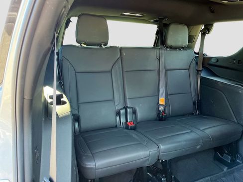 Used 2024 Chevrolet Tahoe LT w/ LT Signature Package image 29