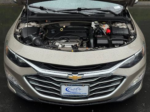 Used 2024 Chevrolet Malibu LT FWD image 28
