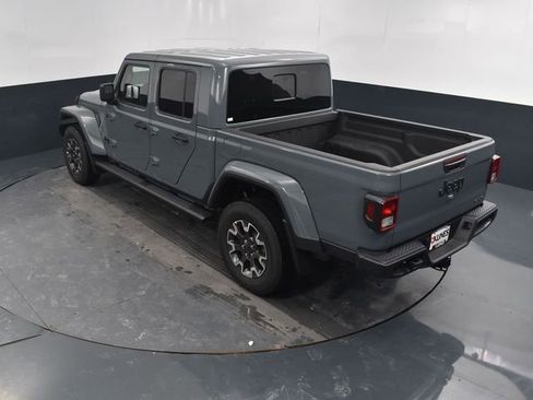 New 2026 Jeep Gladiator Sport AWD/4WD image 36