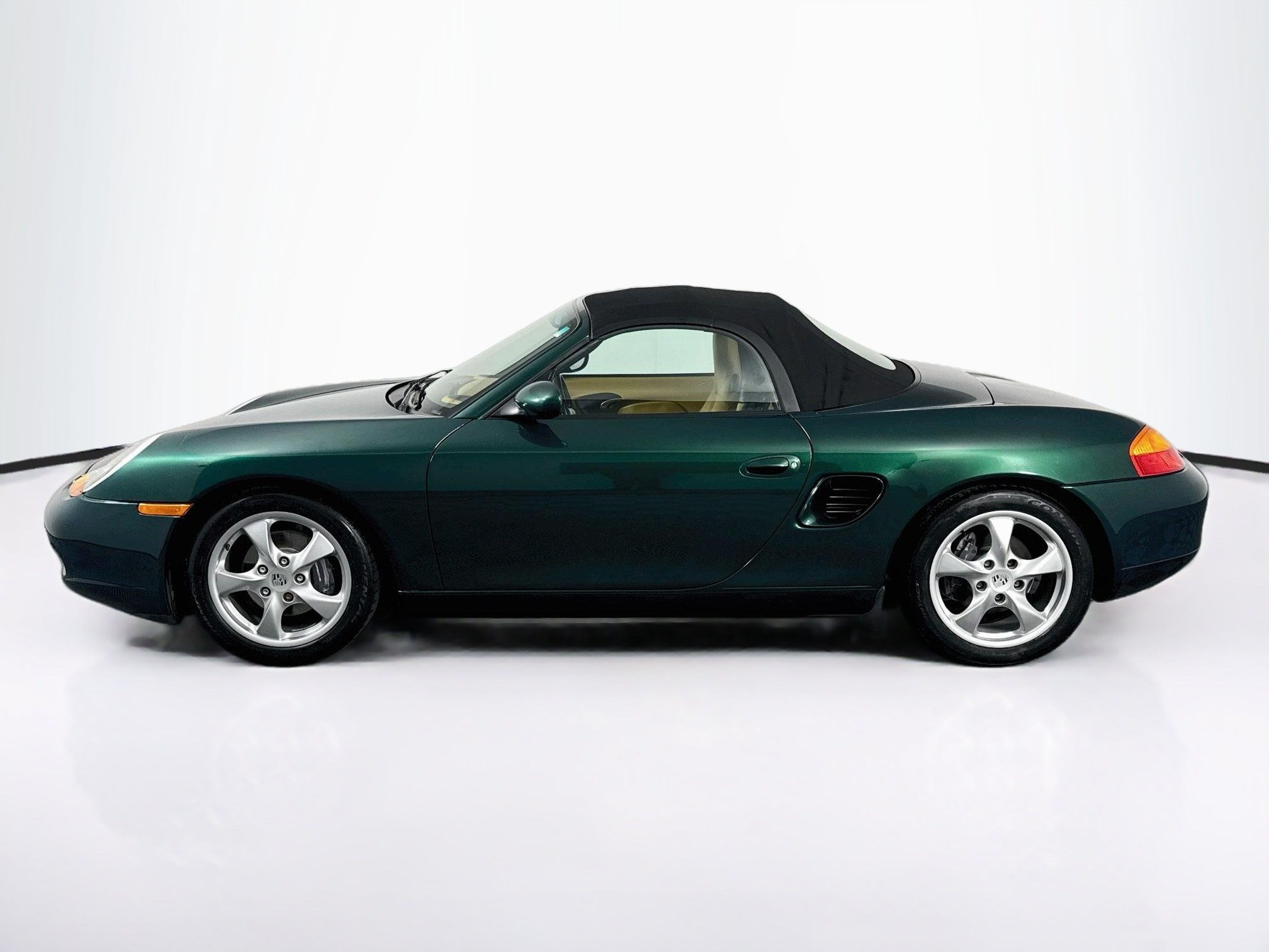 Used 2002 Porsche Boxster RWD image 11