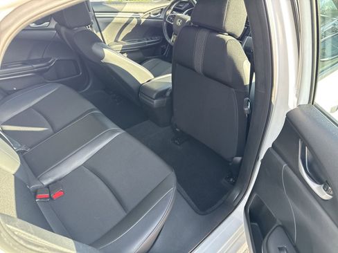 Used 2021 Honda Civic Sport image 30