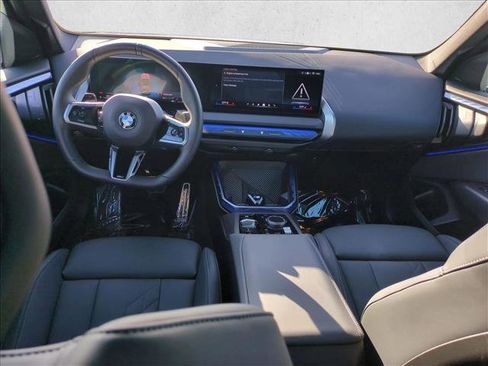 Certified 2025 BMW X3 xDrive30i w/ M Sport Package image 18