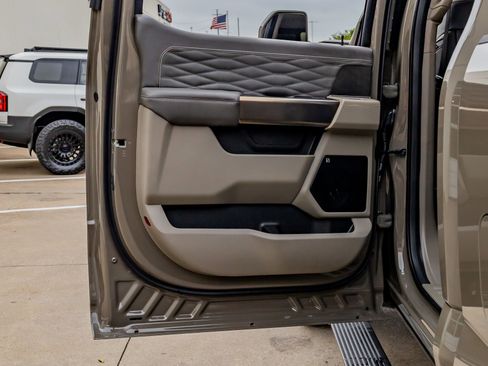 Used 2026 Ford F450 Platinum w/ Platinum Plus Package image 37