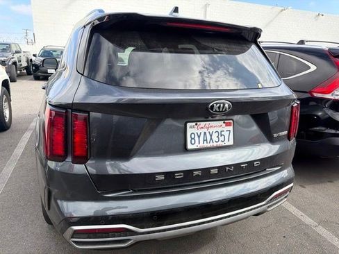 Used 2021 Kia Sorento EX FWD image 8