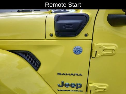Used 2023 Jeep Wrangler Unlimited Sahara w/ Cold Weather Group AWD/4WD image 15
