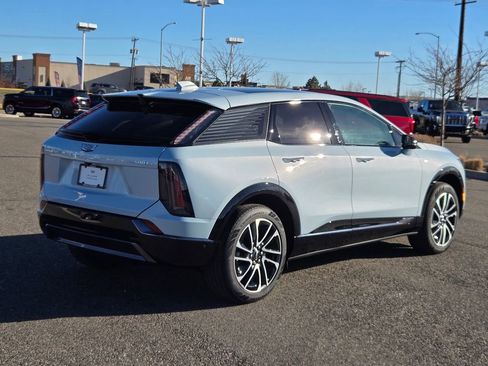 New 2025 Cadillac Optiq Sport 1 image 40