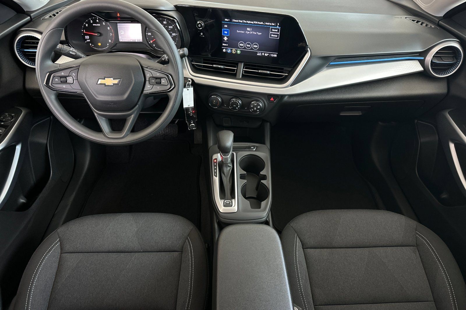 New 2026 Chevrolet Trax LS w/ LS Convenience Package FWD image 13