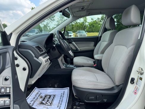Used 2018 Subaru Forester 2.5i Premium w/ All-Weather Package AWD/4WD image 15