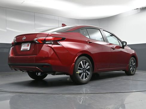 New 2025 Nissan Versa SV w/ Trunk Package FWD image 23