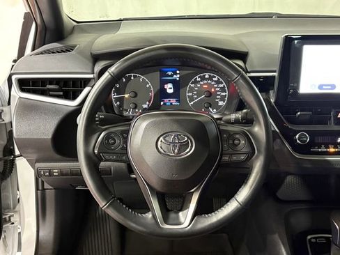 Certified 2025 Toyota Corolla SE image 22