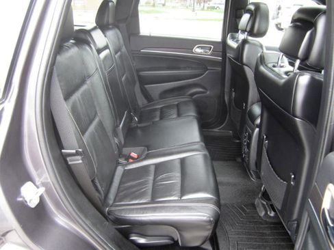 Used 2014 Jeep Grand Cherokee Limited w/ Trailer Tow Group IV image 24