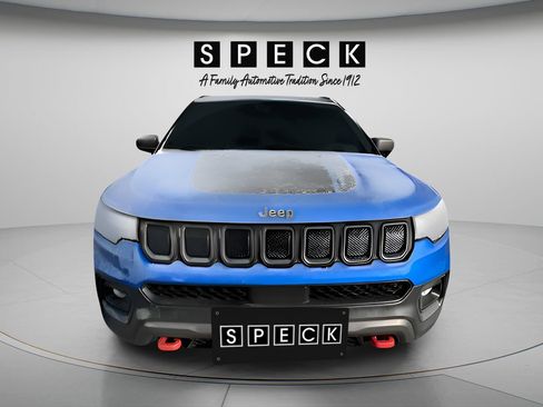 Used 2022 Jeep Compass Trailhawk w/ Trailhawk Convenience Group AWD/4WD image 6