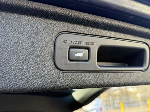 Used 2018 Honda Odyssey EX-L image 25