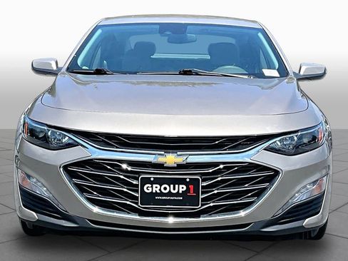 Used 2023 Chevrolet Malibu LT w/ Driver Confidence Package FWD image 4
