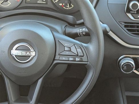 Used 2025 Nissan Altima 2.5 S image 18