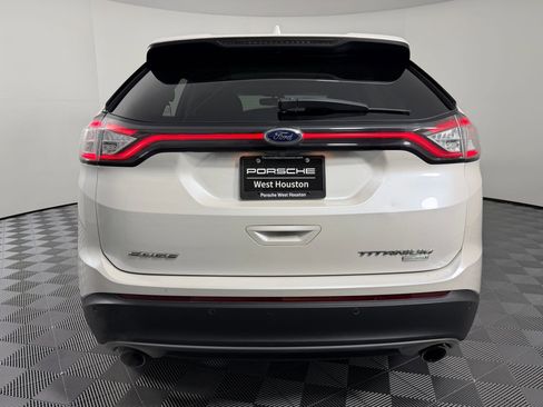 Used 2018 Ford Edge Titanium w/ Equipment Group 301A image 10