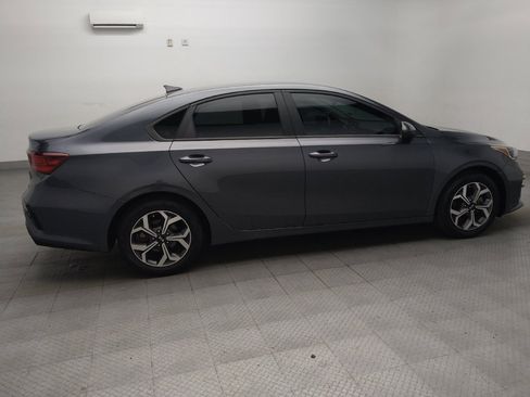 Used 2020 Kia Forte LXS FWD image 10