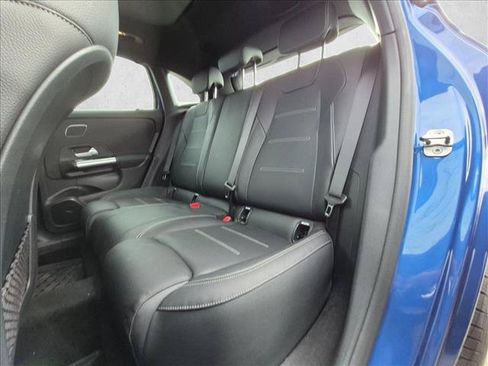 Used 2025 Mercedes-Benz GLA 35 AMG 4MATIC image 18