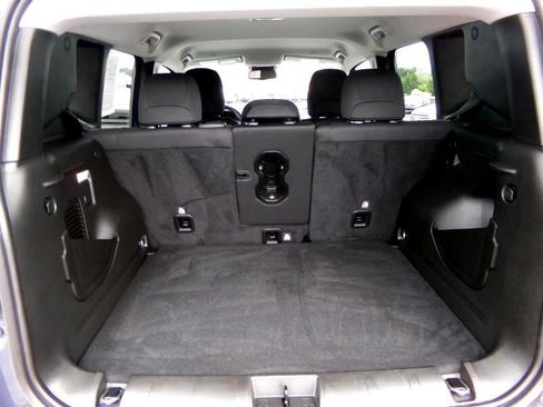 Used 2022 Jeep Renegade Latitude w/ Convenience Group image 36