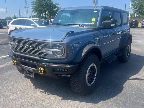Used 2023 Ford Bronco Badlands AWD/4WD image 14