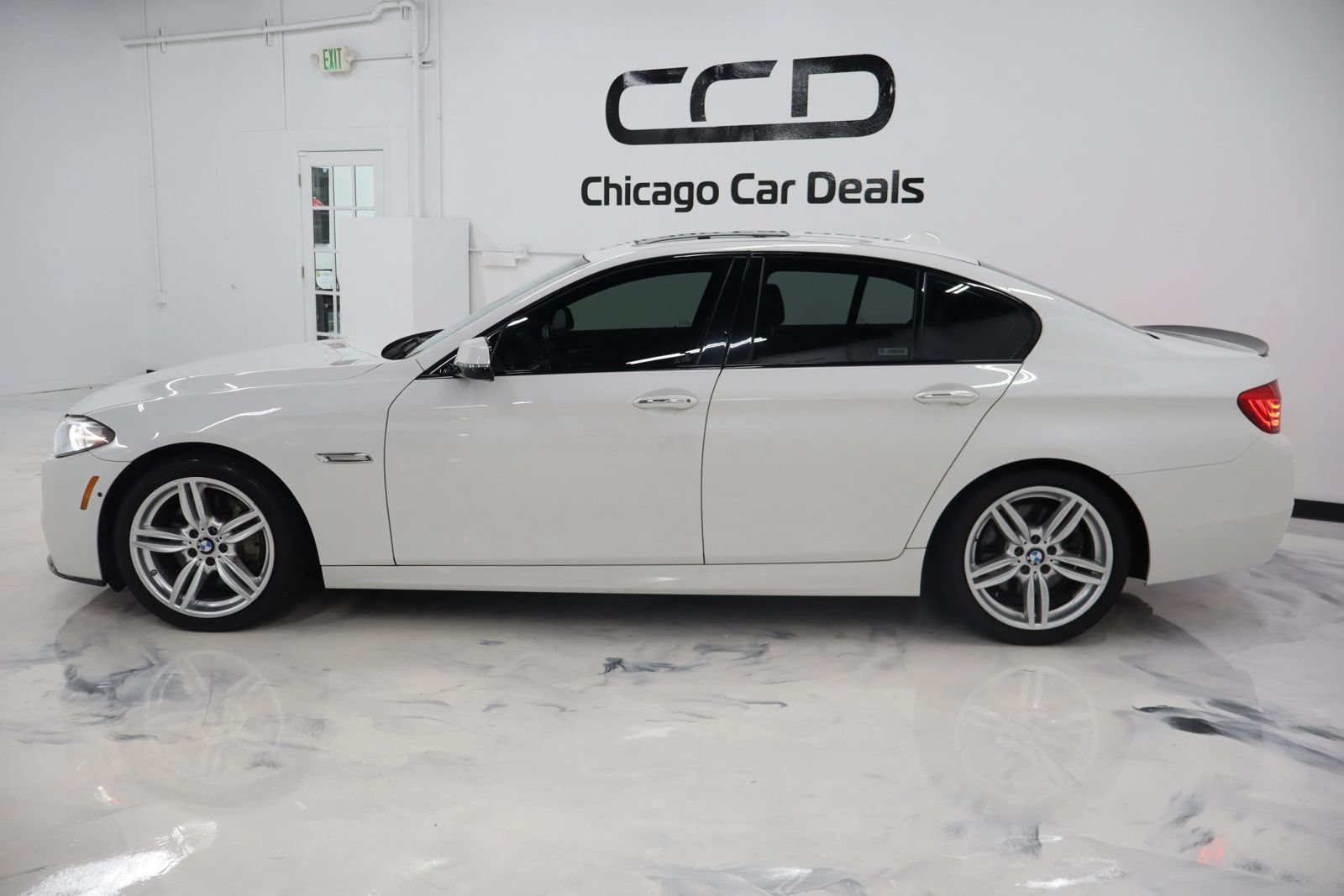 Used 2016 BMW 550i xDrive Sedan AWD/4WD image 4