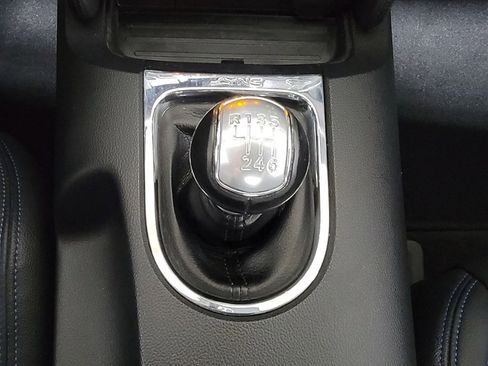 Used 2017 Ford Mustang GT RWD image 18