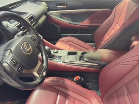 Used 2016 Lexus RC 200t image 18