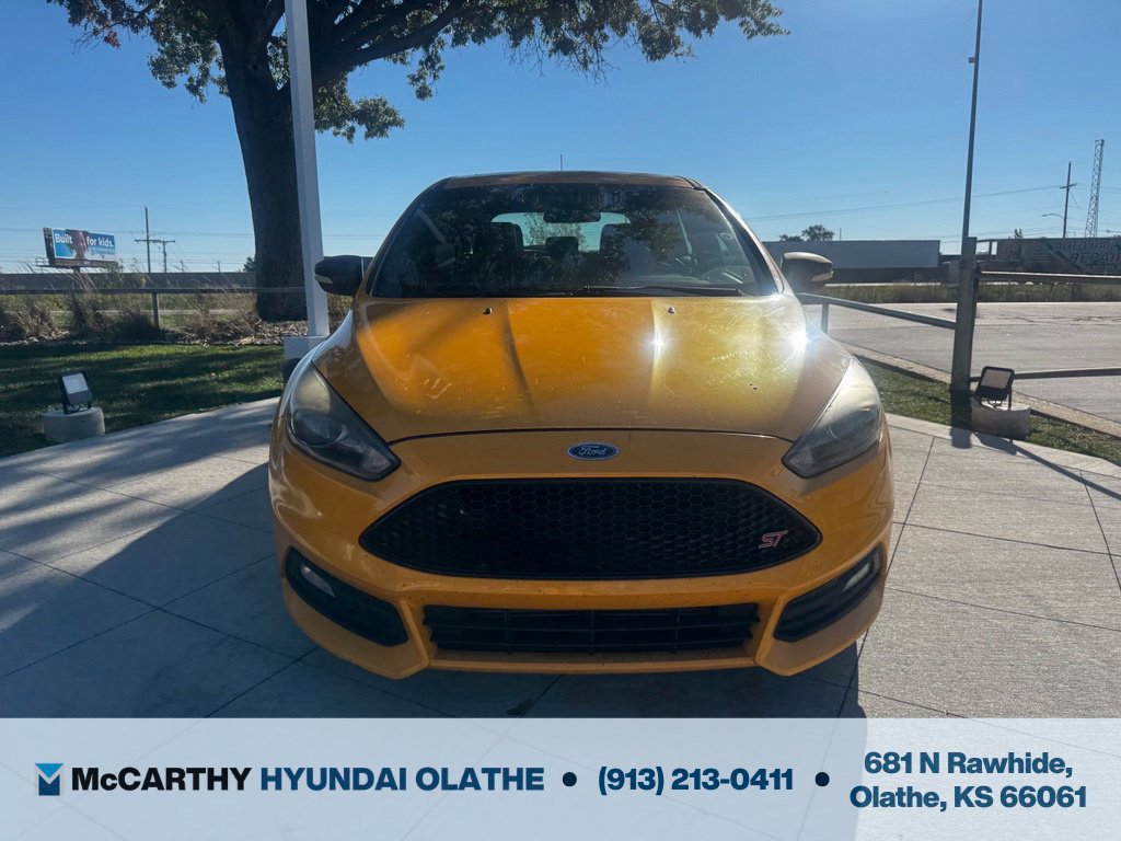 Used 2016 Ford Focus ST w/ Equipment Group 402A FWD image 6