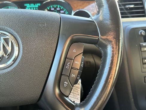 Used 2012 Buick Enclave Leather image 15