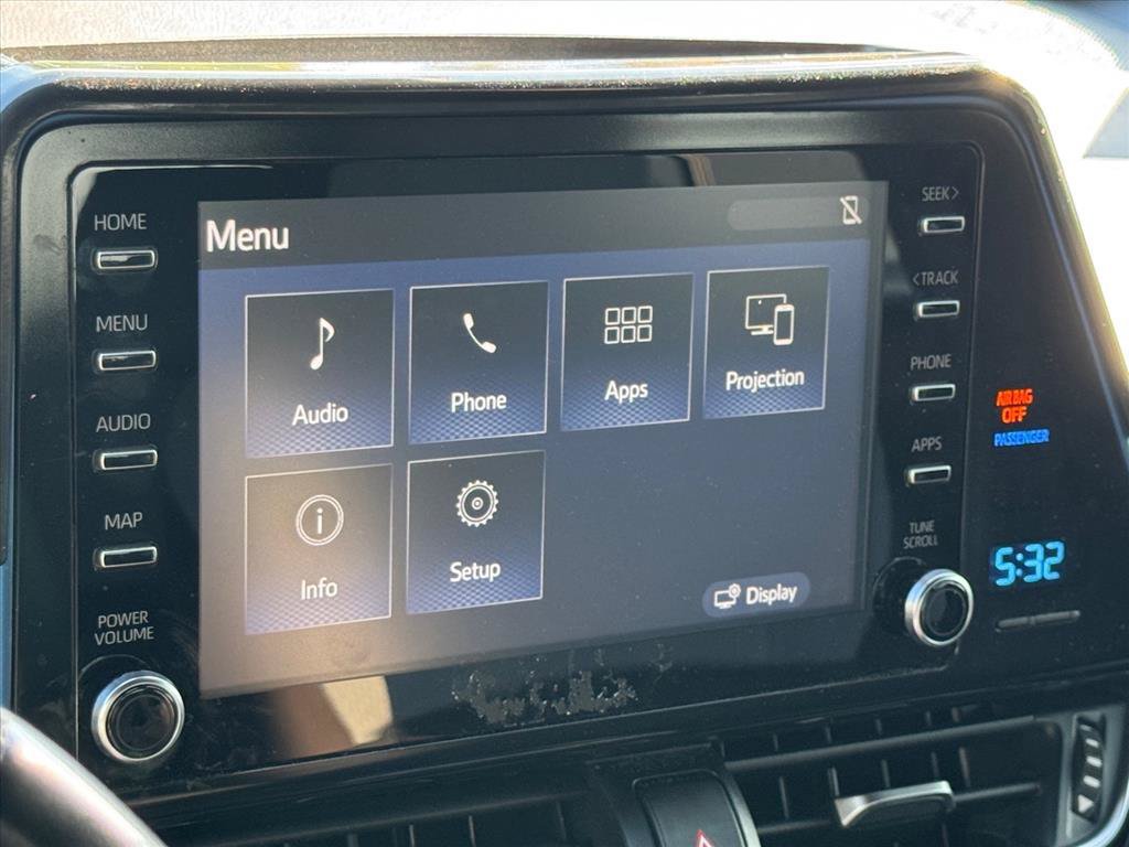 Used 2019 Toyota C-HR XLE FWD image 21