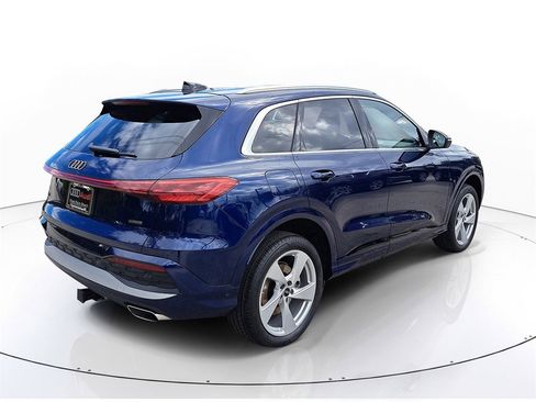 New 2025 Audi Q5 Premium Plus image 4