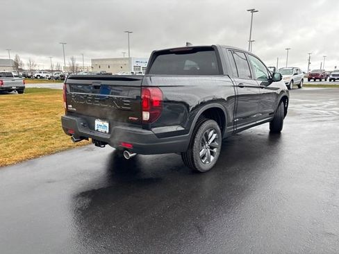 New 2025 Honda Ridgeline Sport image 3