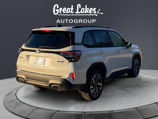 Certified 2025 Subaru Forester Touring AWD/4WD image 5