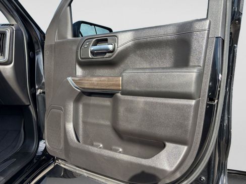 Used 2020 Chevrolet Silverado 1500 RST w/ RST Value Package RWD image 45