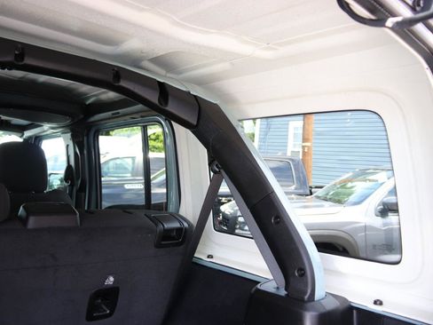 Used 2024 Jeep Wrangler Unlimited Rubicon 4xe AWD/4WD image 61