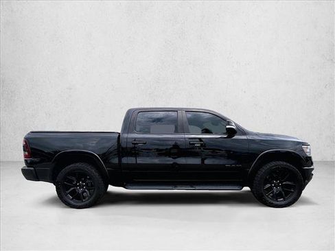 Used 2021 RAM 1500 Laramie AWD/4WD image 5