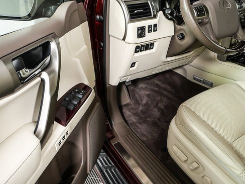 Used 2018 Lexus GX 460 Luxury image 7