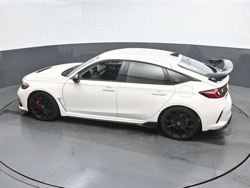 Used 2023 Honda Civic Type R image 40