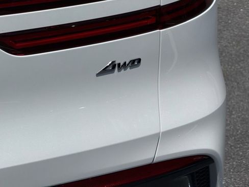 New 2026 Genesis GV70 2.5T Select image 14