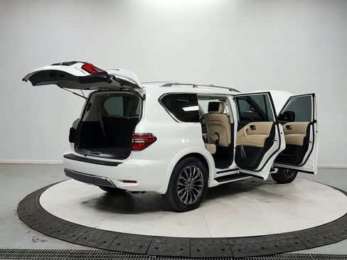 Used 2021 Nissan Armada Platinum w/ Captain's Chairs Package image 15