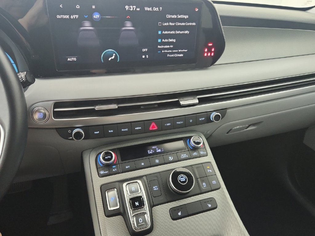 Used 2025 Hyundai Palisade SEL FWD image 29