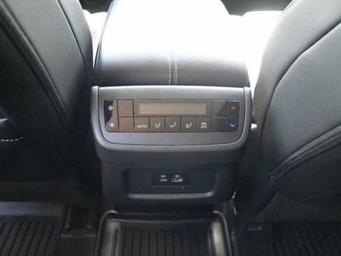 Used 2023 Nissan Pathfinder SL w/ Lighting Package (N92) AWD/4WD image 15