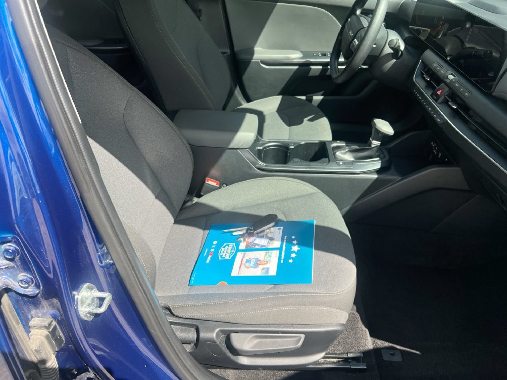 Used 2025 Kia K4 FWD image 23