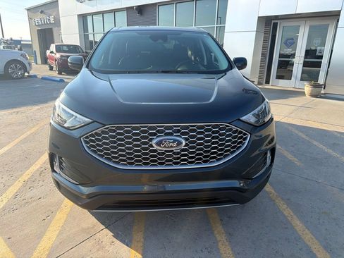 Used 2024 Ford Edge SEL w/ Convenience Package AWD/4WD image 2