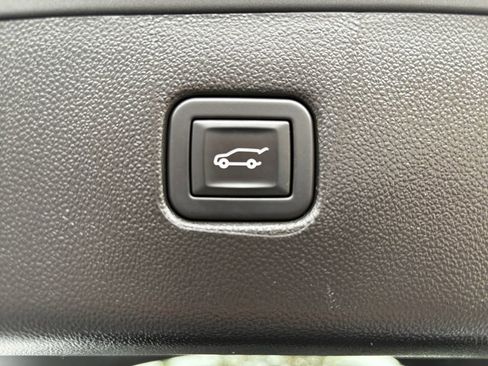 Used 2023 Chevrolet Blazer RS w/ Driver Confidence II Package image 11